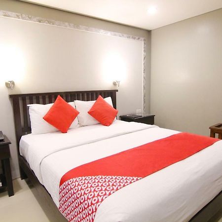 Oyo 103 Artina Suites Hotel Makati City ภายนอก รูปภาพ