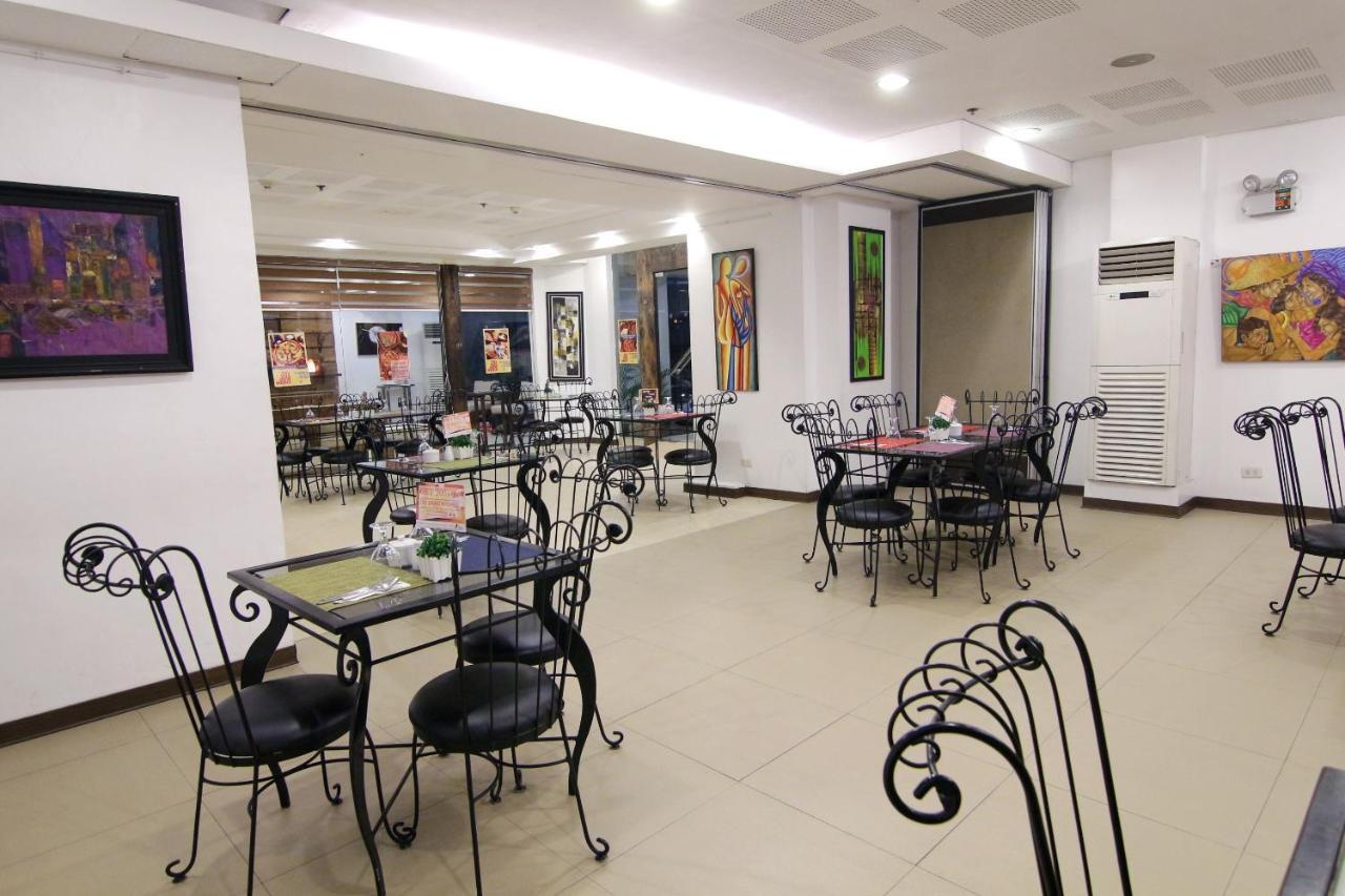 Oyo 103 Artina Suites Hotel Makati City ภายนอก รูปภาพ