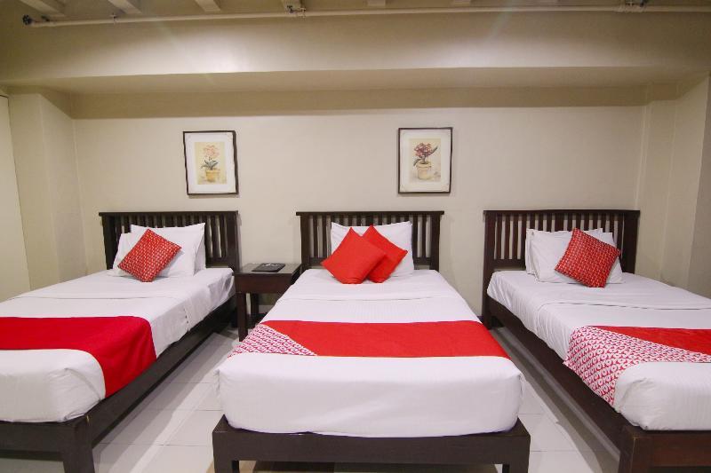 Oyo 103 Artina Suites Hotel Makati City ภายนอก รูปภาพ
