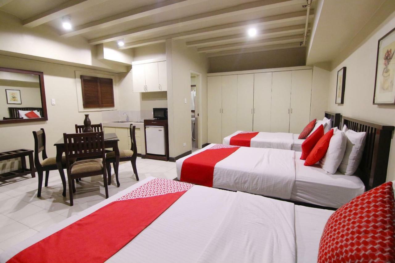 Oyo 103 Artina Suites Hotel Makati City ภายนอก รูปภาพ