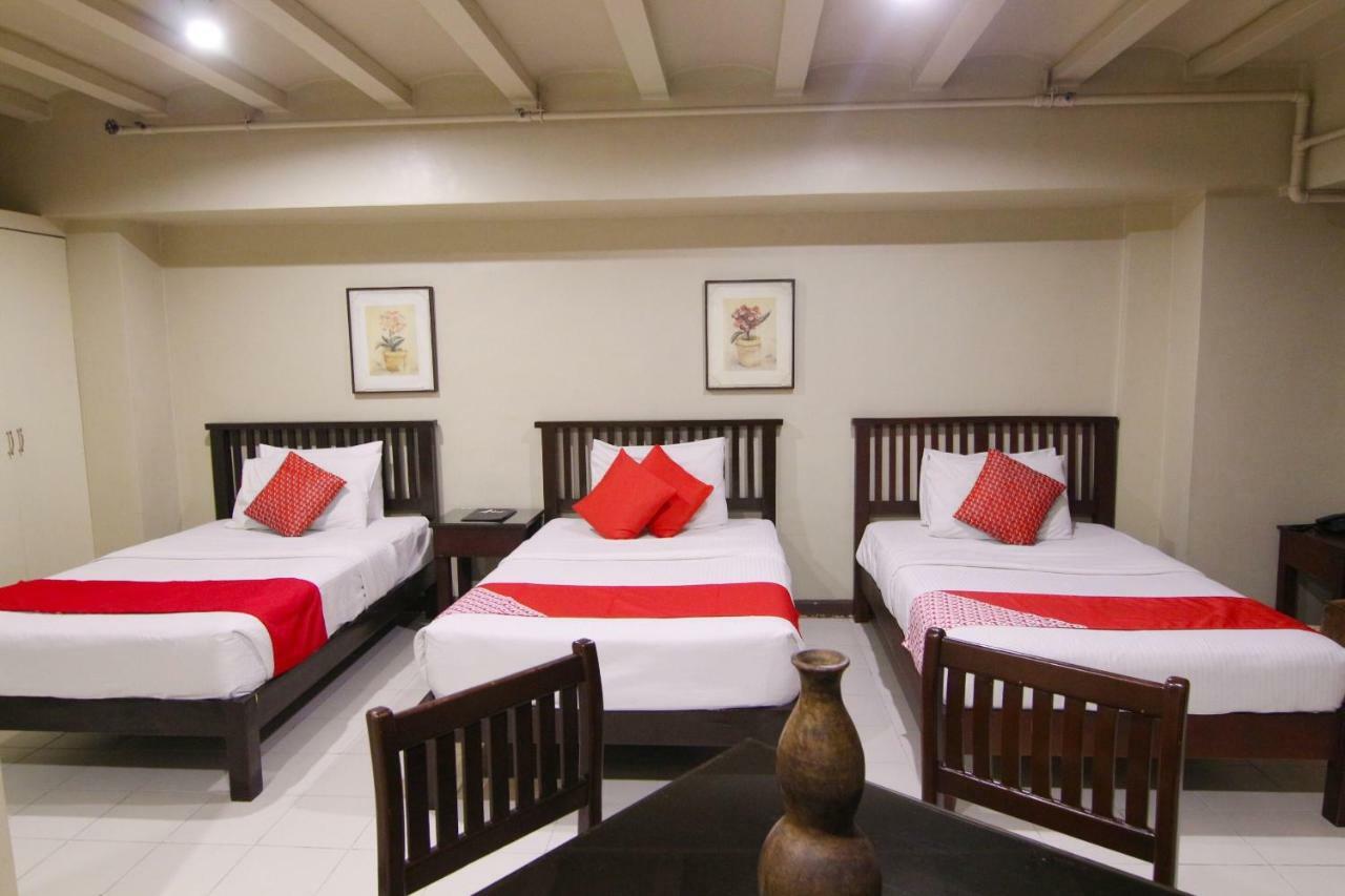 Oyo 103 Artina Suites Hotel Makati City ภายนอก รูปภาพ