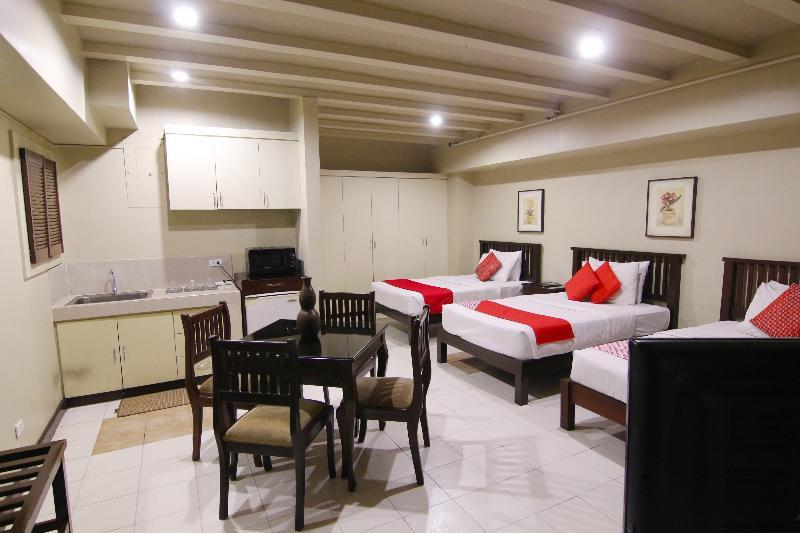 Oyo 103 Artina Suites Hotel Makati City ภายนอก รูปภาพ